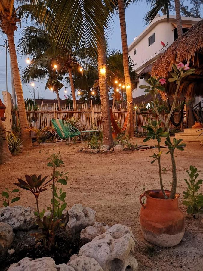 Casa Cacahuate Holbox-Casa Entera Con Jardin-Whole House With Garden Villa Eksteriør bilde